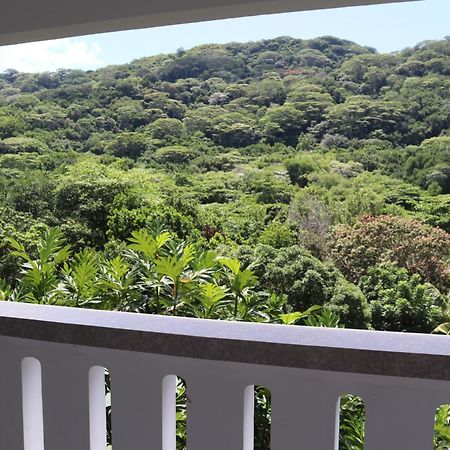 Mountain View Hotel Isola di Isola di La Digue Esterno foto